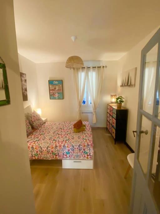 Appartement Neuf Cosy Centre Ville Quartier Haut Sete Exterior photo